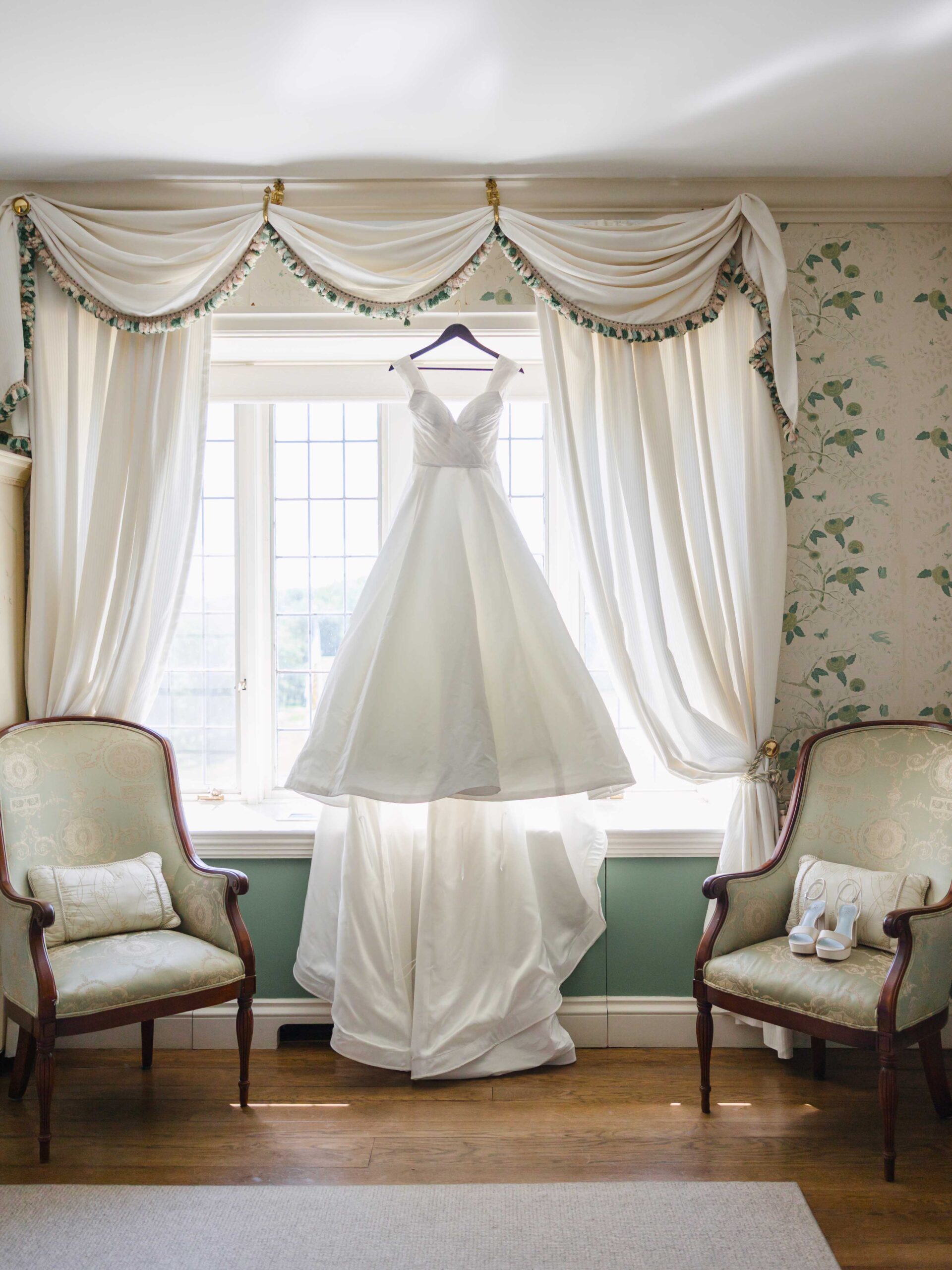 Wedding Dress Hanging
