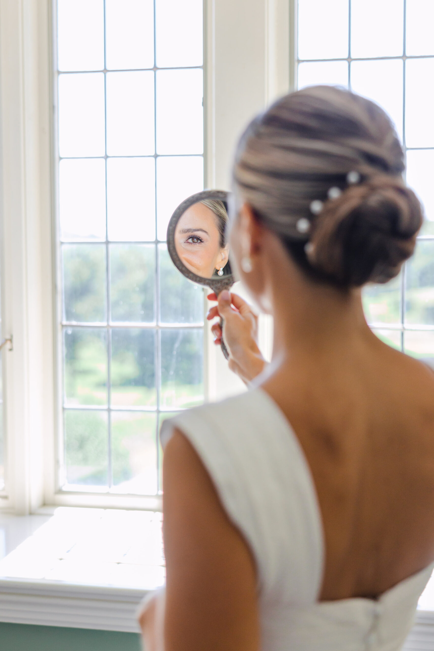 small heirloom mirror getting ready