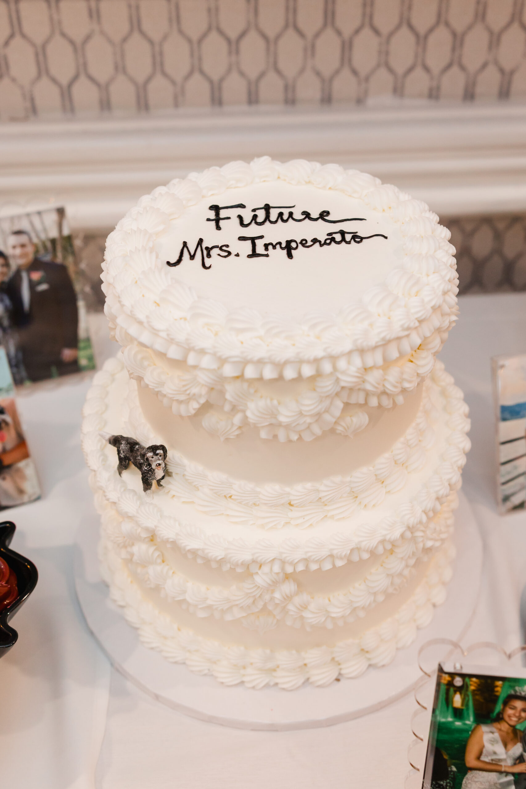 custom bridal shower cake